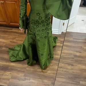 Elegant Green Satin Gown with Floral Embellishments